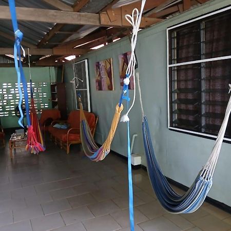 Unu Pikin Guesthouse Парамарибо Екстер'єр фото