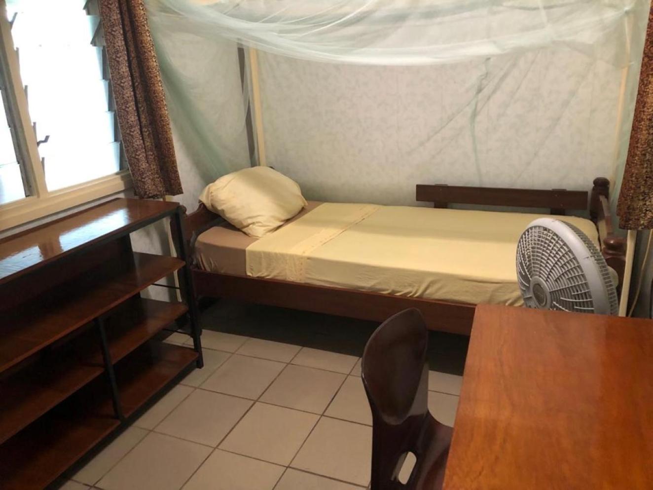 Unu Pikin Guesthouse Парамарибо Номер фото