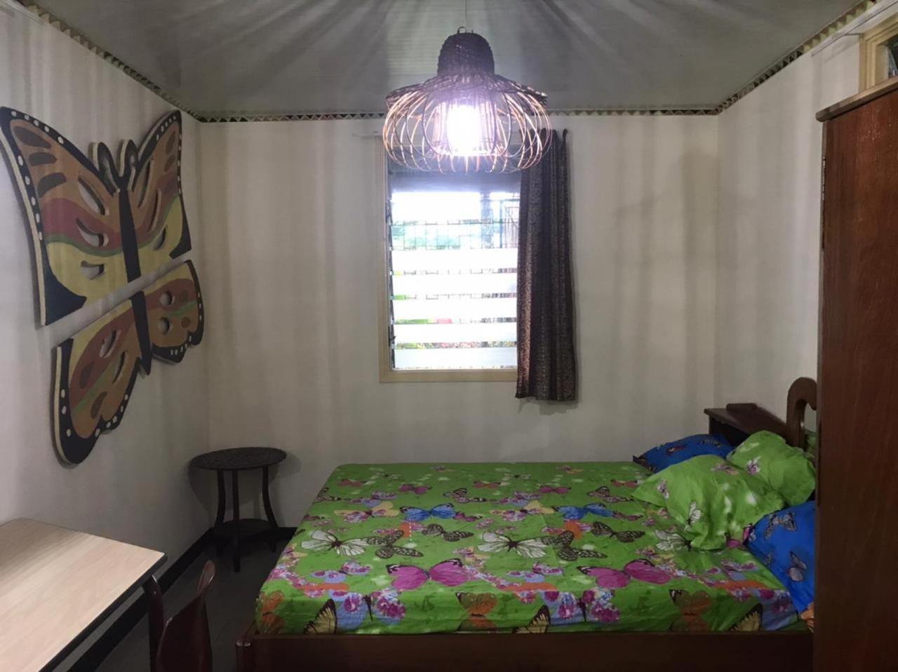 Unu Pikin Guesthouse Парамарибо Номер фото