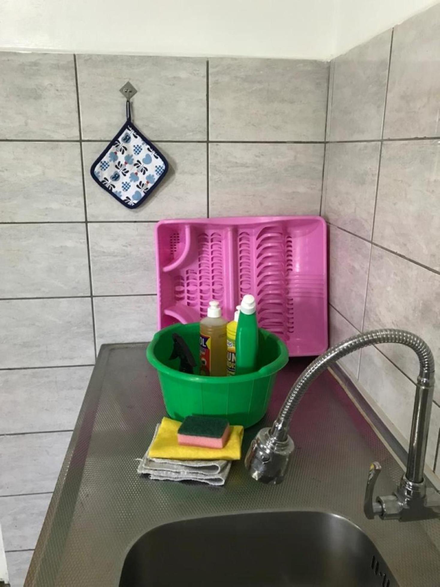 Unu Pikin Guesthouse Парамарибо Номер фото